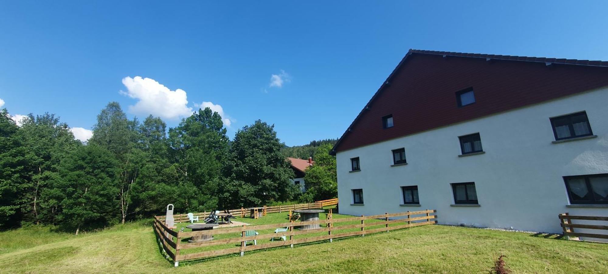 Appart Lievre 4 Etoiles Cornimont Exterior foto